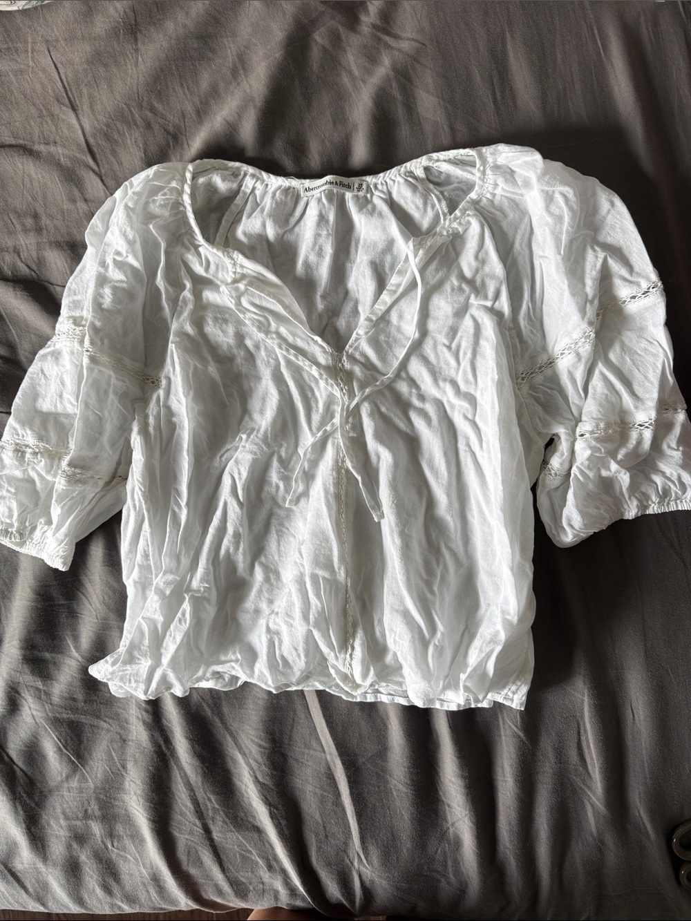 Abercrombie & Fitch White Peasant Tie-Neck Blouse